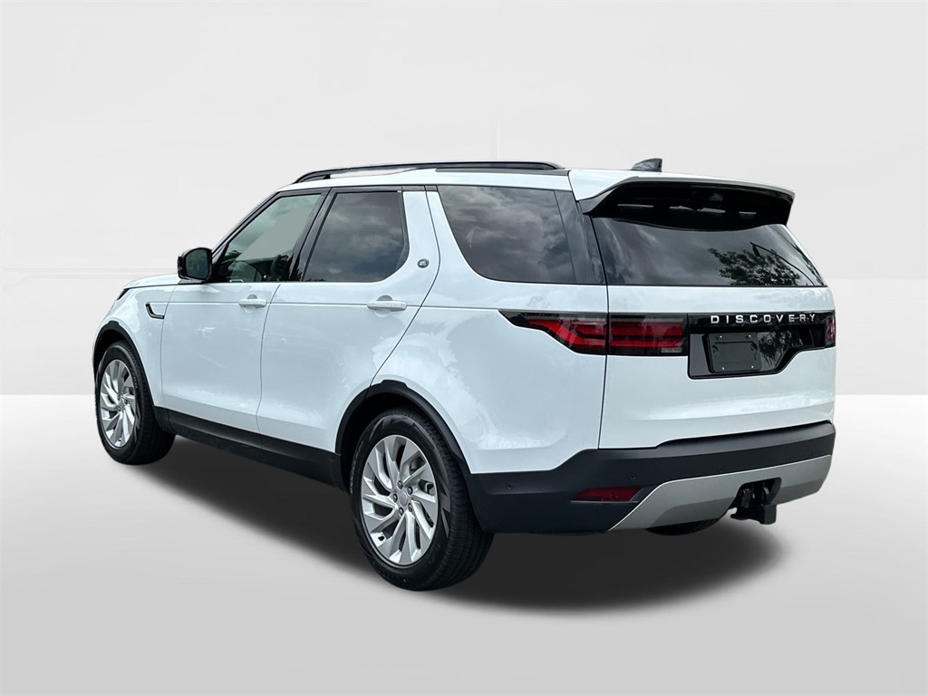 2025 Land Rover Discovery S photo 2