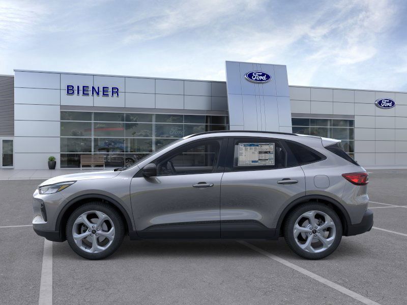 2025 Ford Escape ST-Line photo 2
