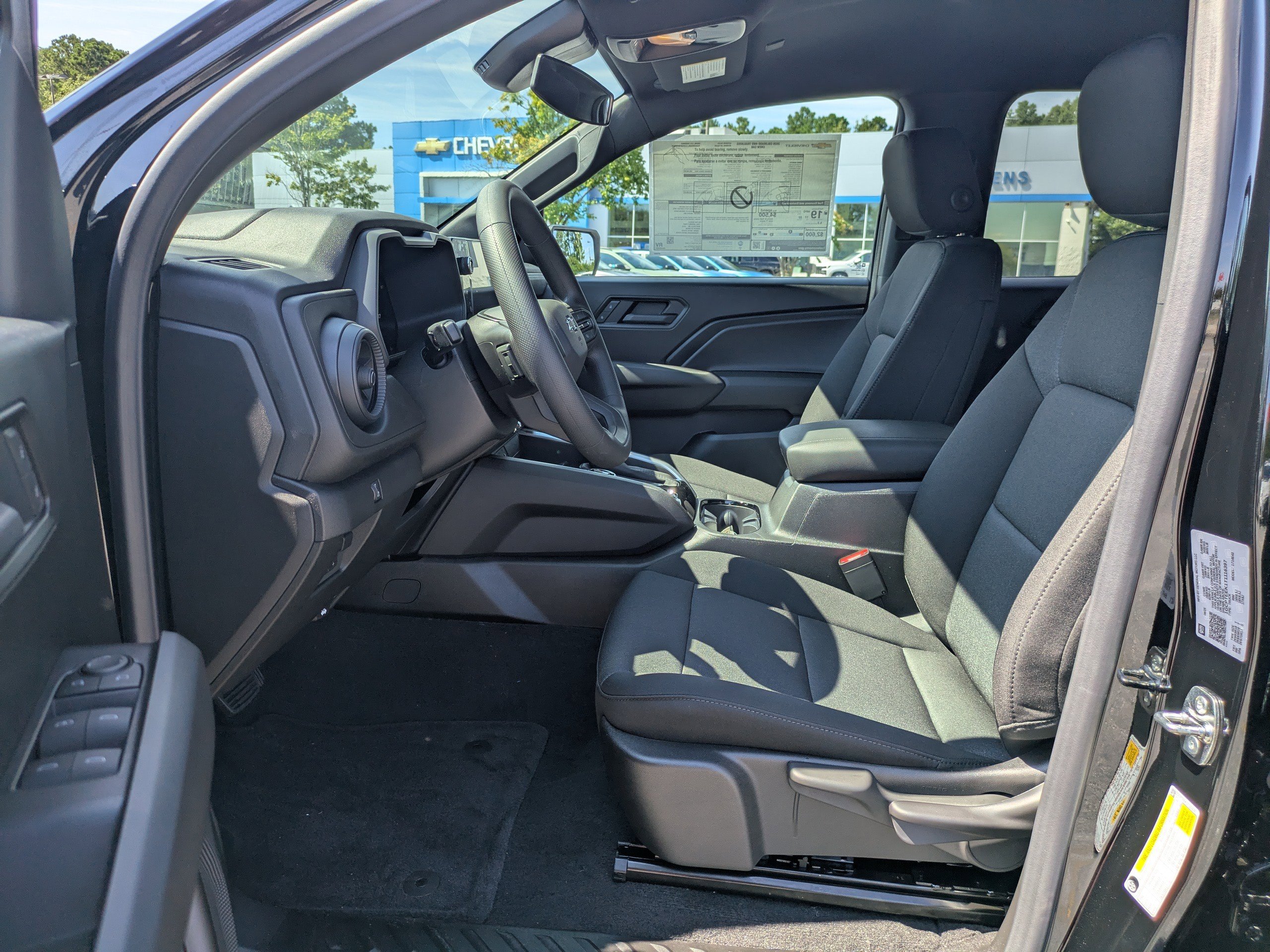 2026 Chevrolet Colorado Trail Boss photo 18