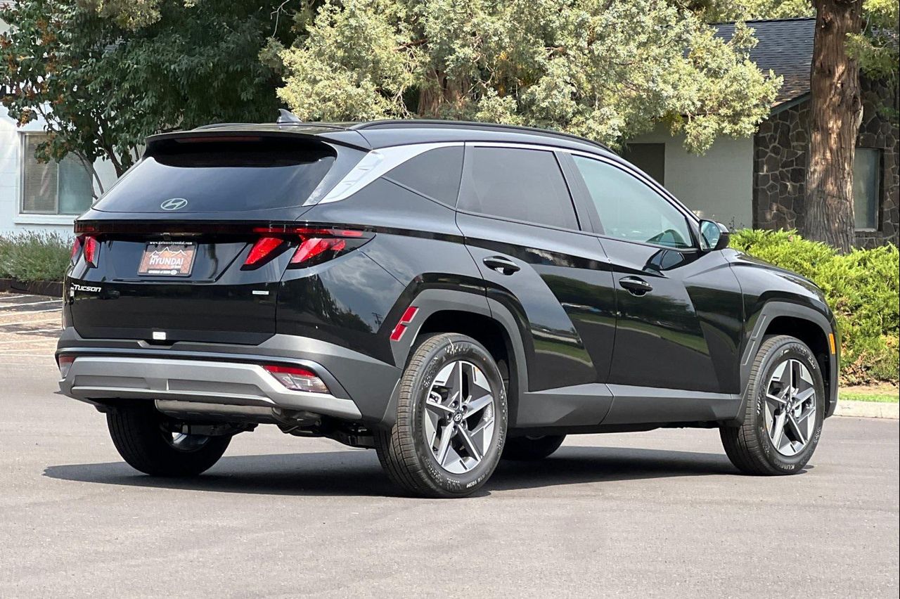 2025 Hyundai Tucson SEL photo 4