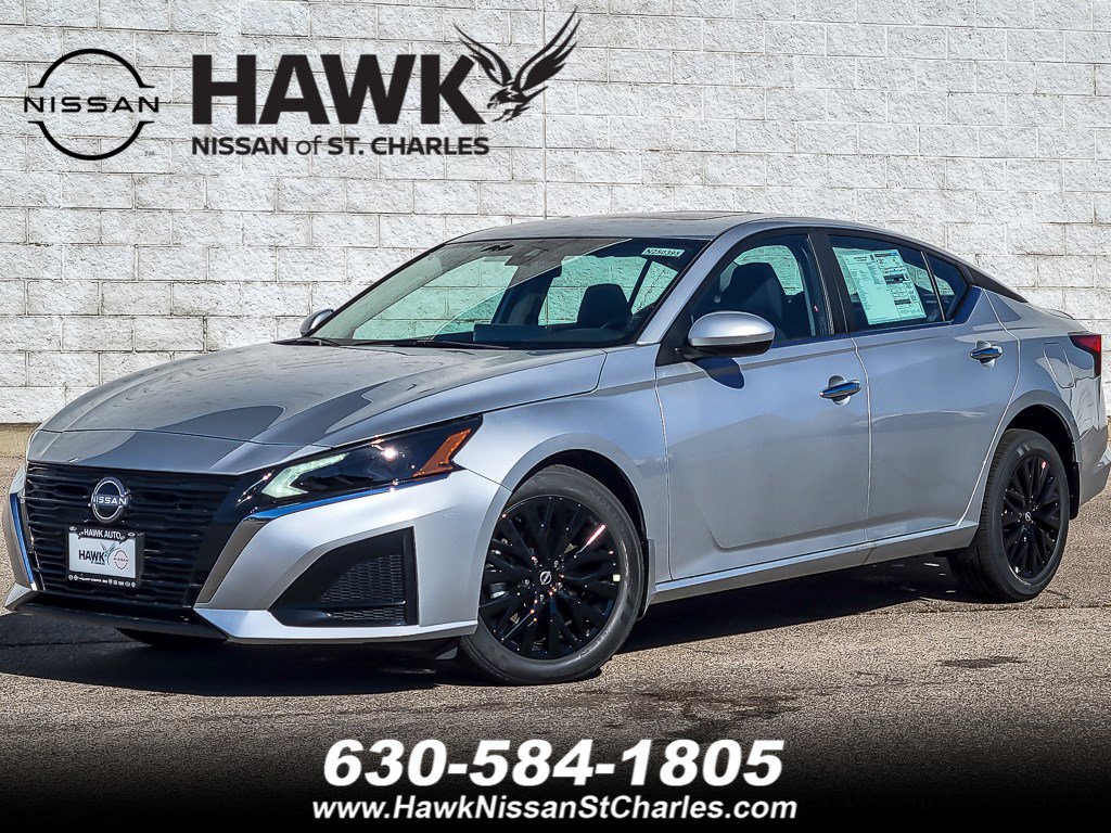 2025 Nissan Altima SV's photo