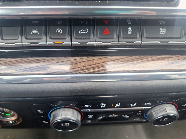 2024 Chevrolet Silverado 1500 LT photo 17
