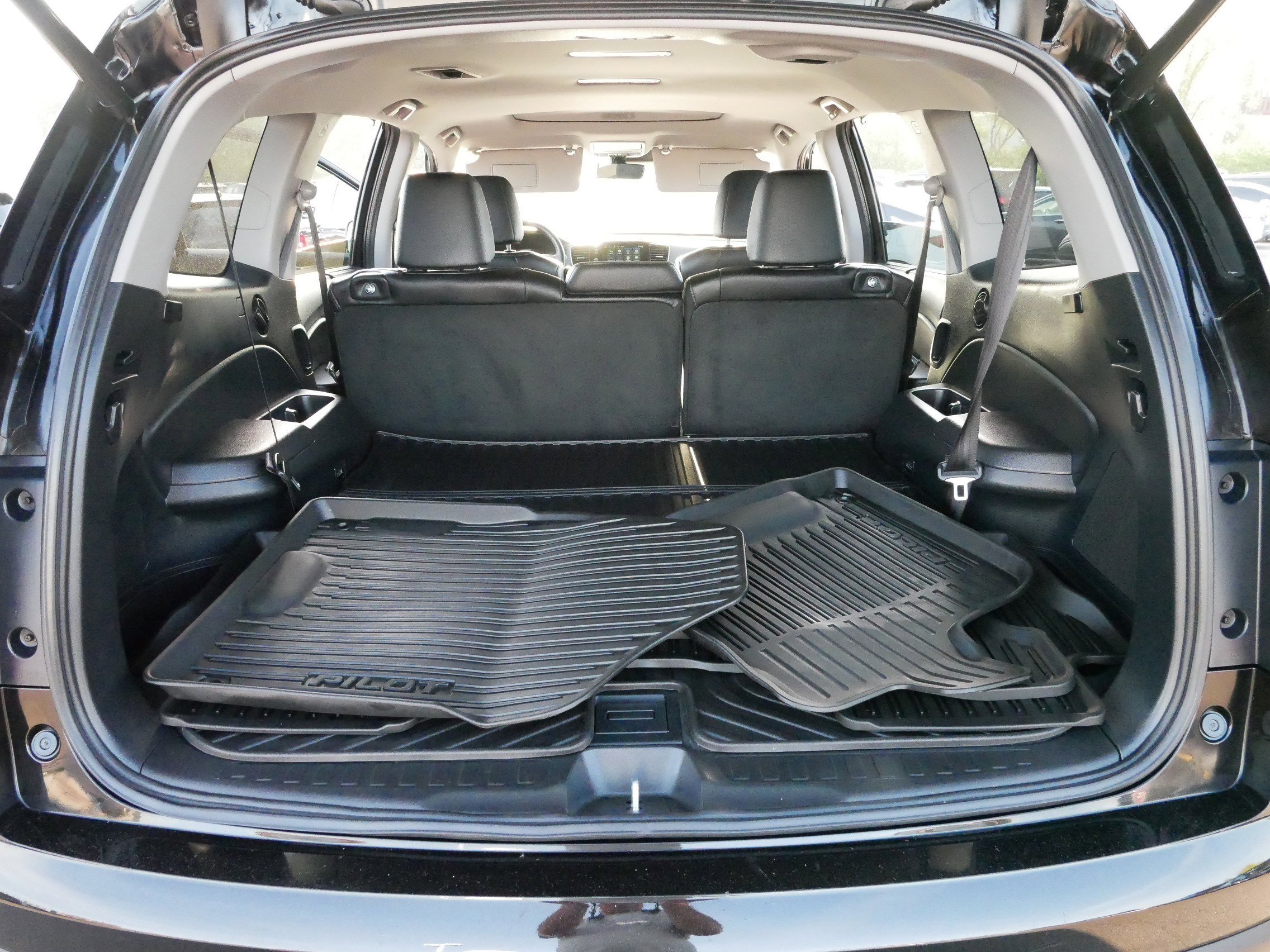 2022 Honda Pilot SE photo 16