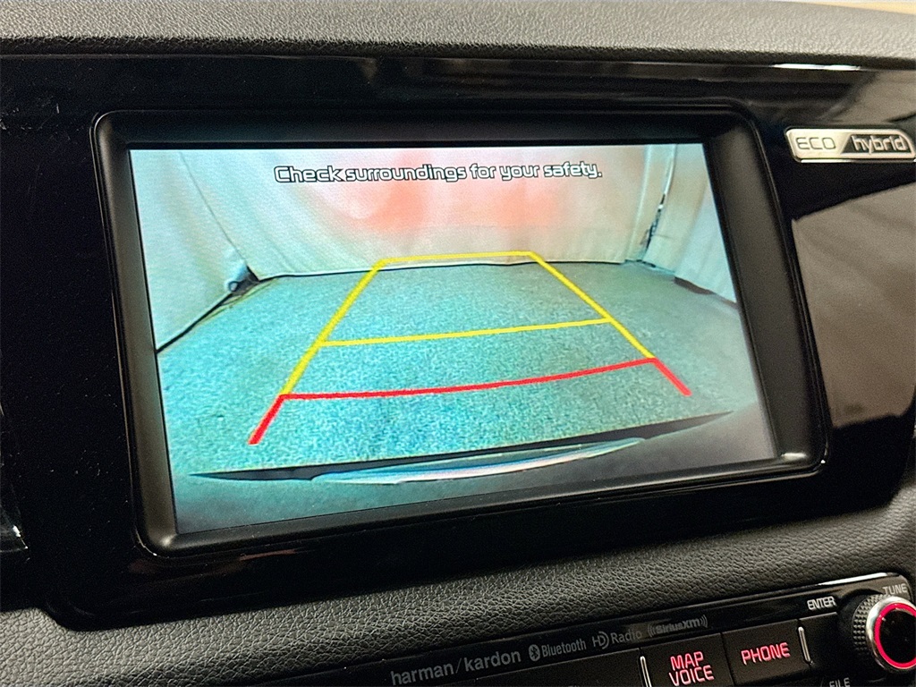 2017 Kia Niro EX photo 31