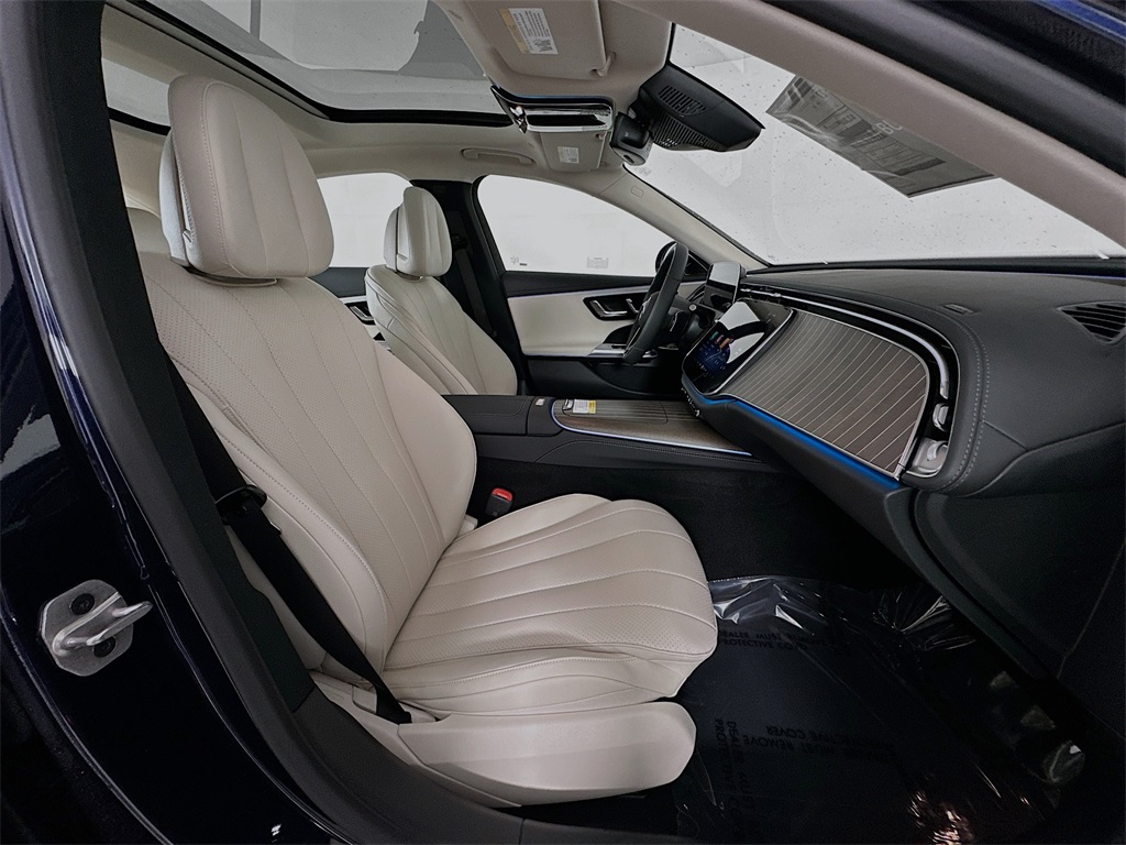 2026 Mercedes Benz E 350 4MATIC photo 25