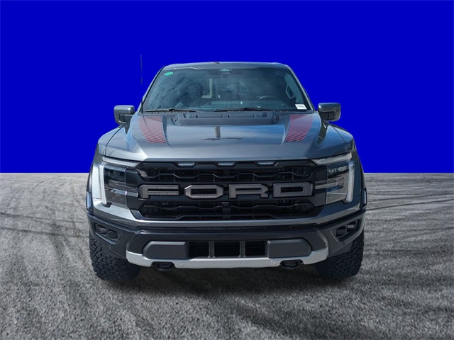 2025 Ford F-150 Raptor photo 9