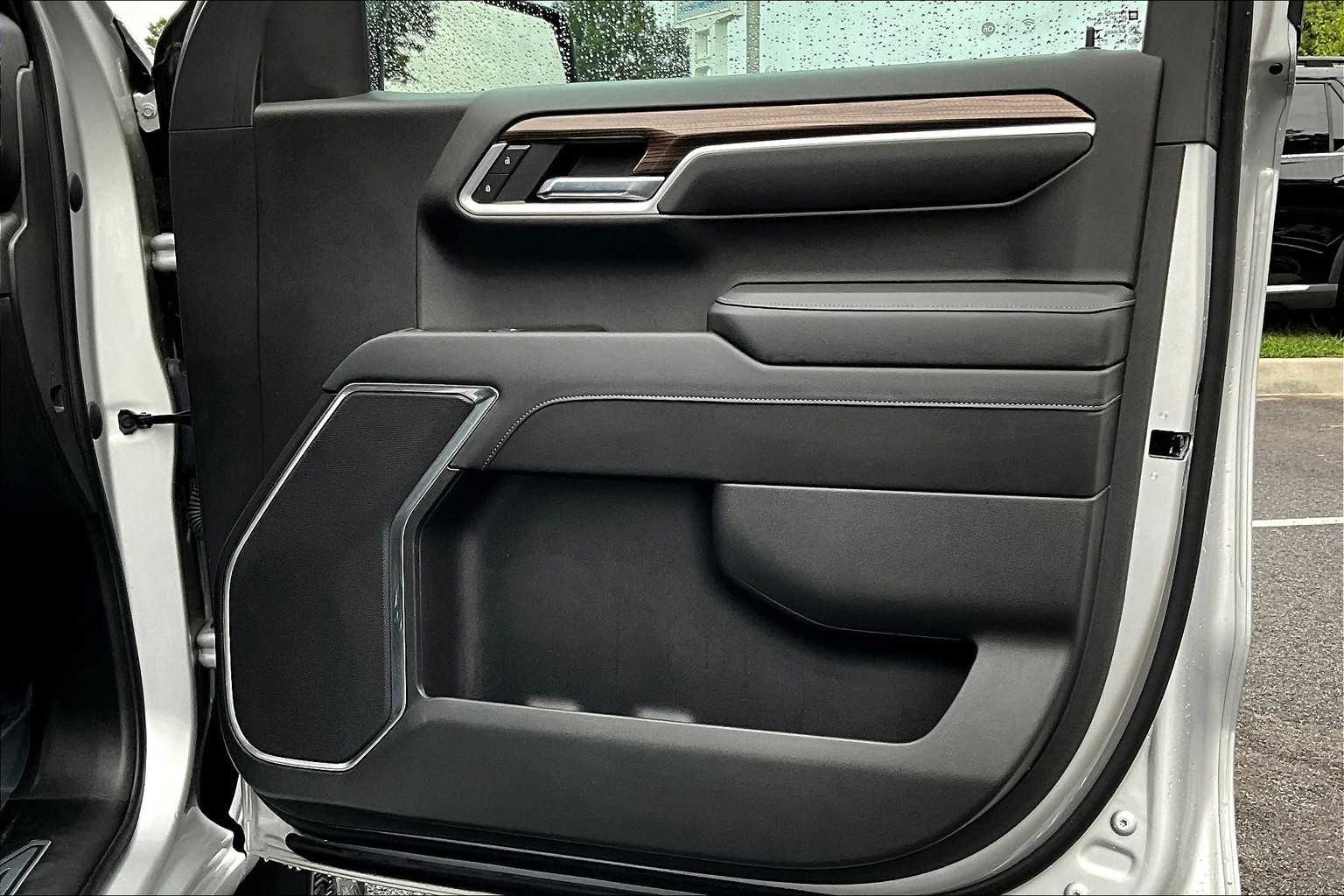 2022 Chevrolet Silverado 1500 LT photo 20