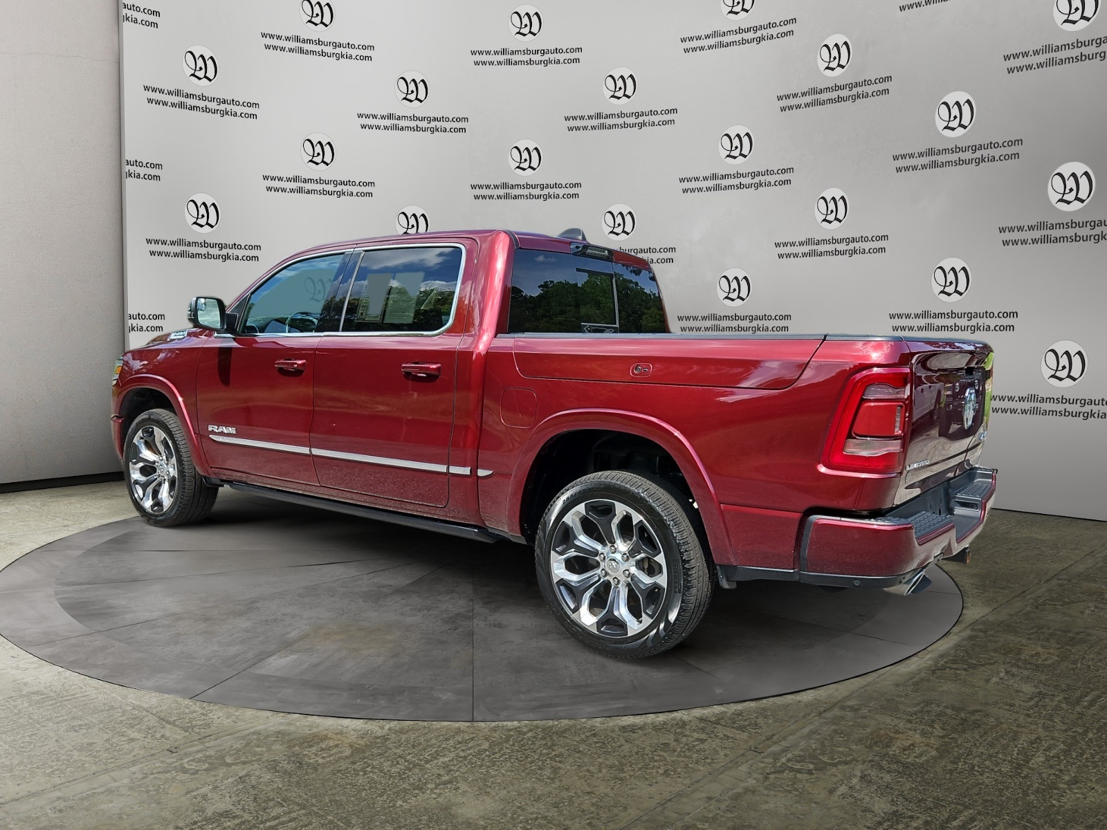 2024 Ram 1500 Limited photo 3