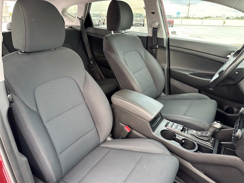 2020 Hyundai Tucson Sport photo 8