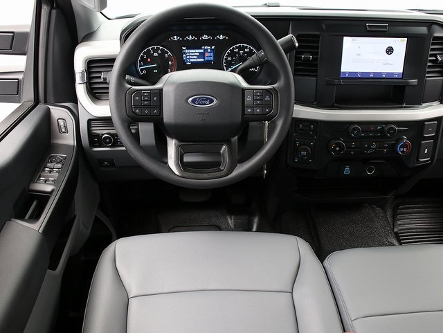 2026 Ford F-250 XL photo 14