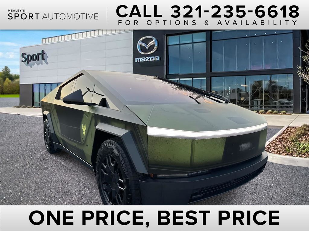 2024 Tesla Cybertruck Base's photo