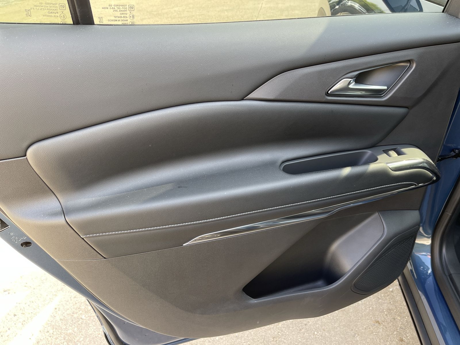 2026 Chevrolet Traverse photo 4