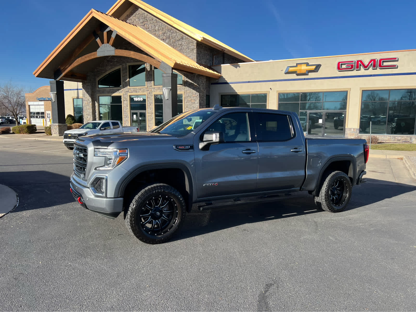 2020 GMC Sierra 1500 AT4's photo