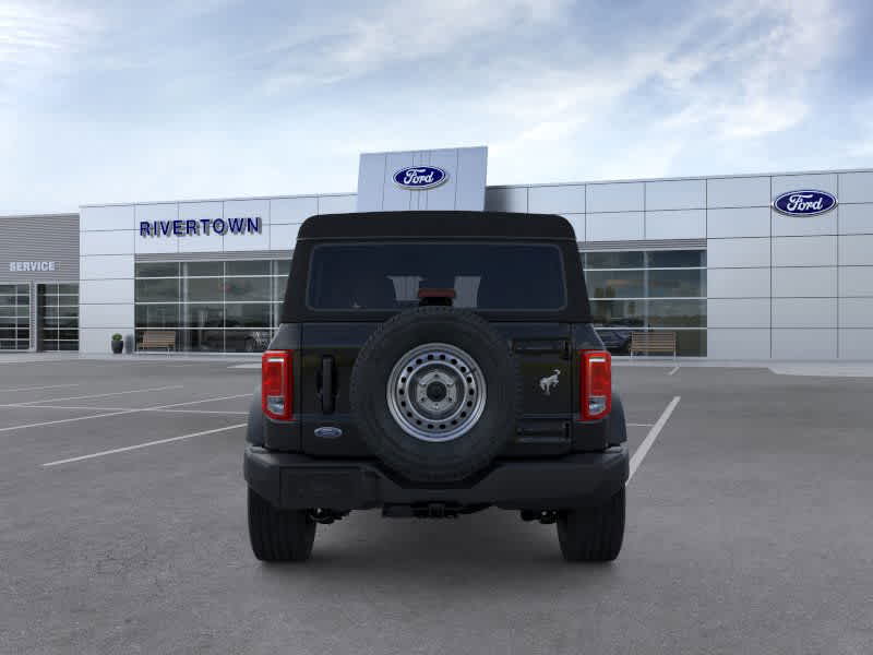 2025 Ford Bronco Base photo 5