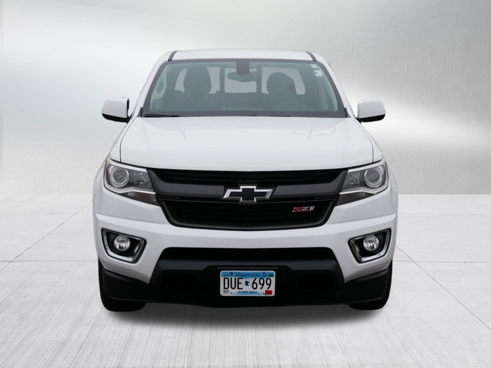 2016 Chevrolet Colorado Z71 photo 2