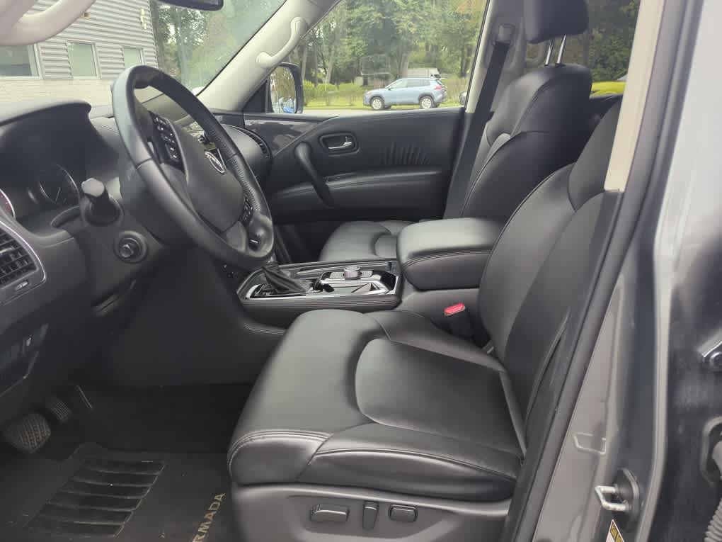 2022 Nissan Armada SV photo 4