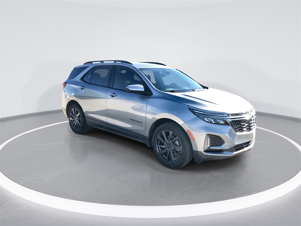 2023 Chevrolet Equinox RS photo 2
