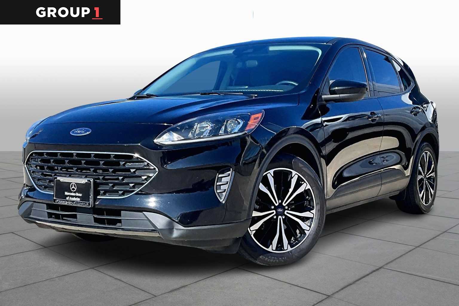 2022 Ford Escape SE's photo