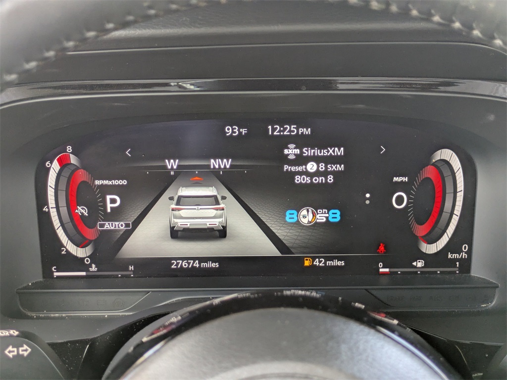 2023 Nissan Pathfinder Platinum photo 26
