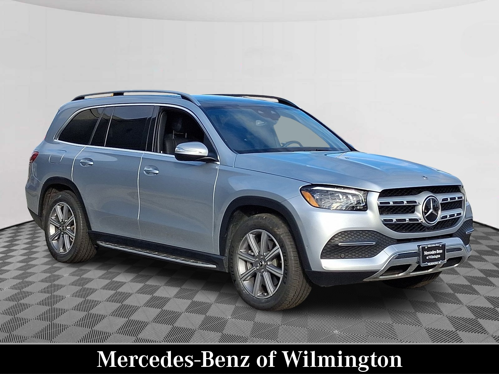 2022 Mercedes-Benz GLS GLS450's photo