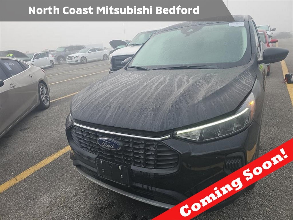2023 Ford Escape Active's photo