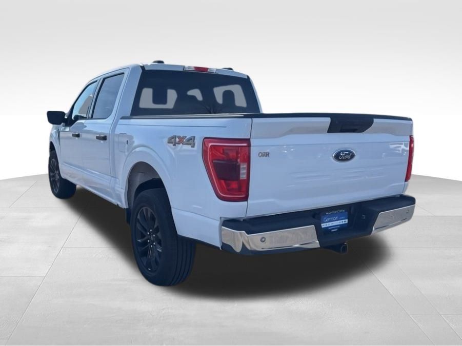 2021 Ford F-150 XLT photo 3