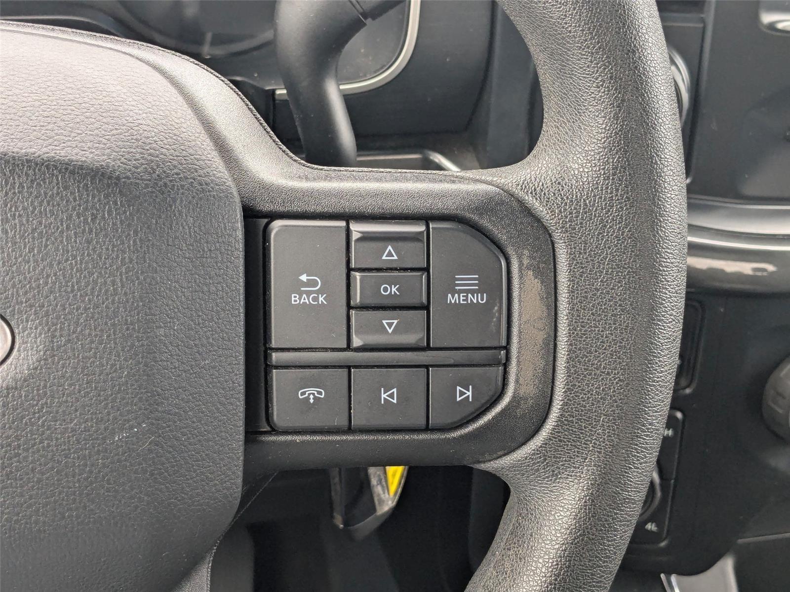 2022 Ford F-150 XL photo 17