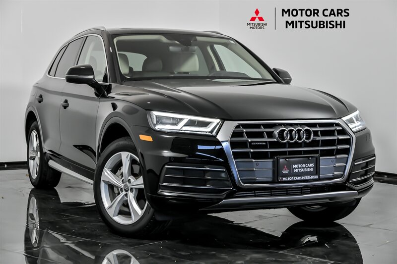 2020 Audi Q5 Premium Plus