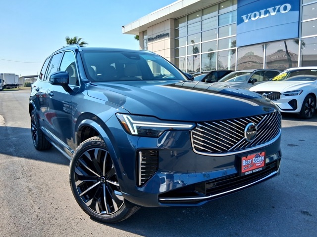 2026 Volvo XC90 Ultra's photo