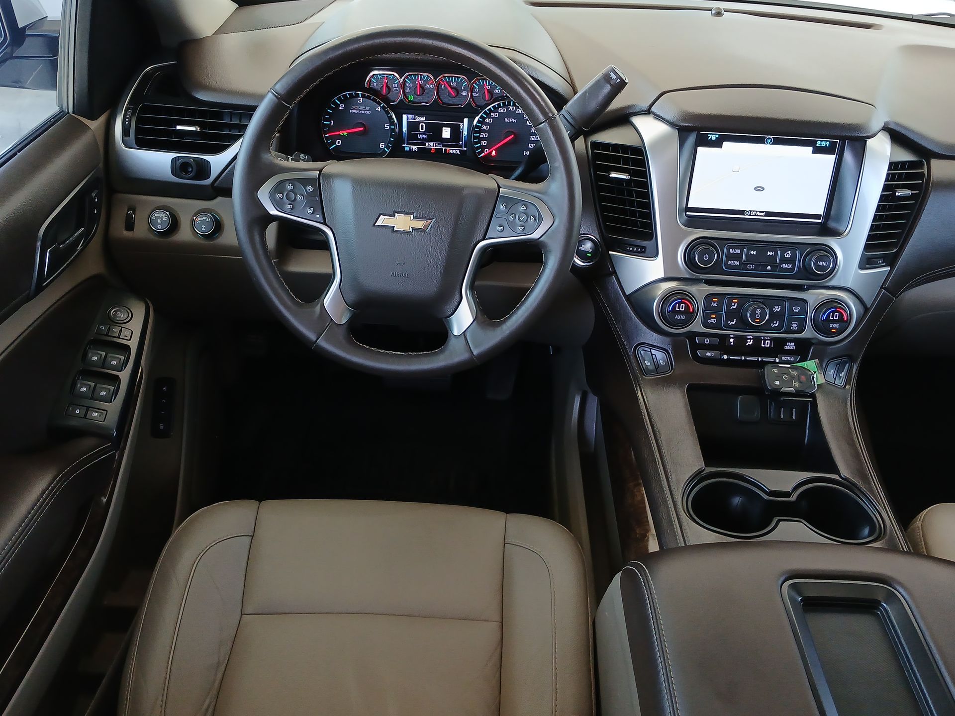 2018 Chevrolet Suburban LT photo 12