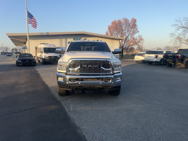 2016 Ram 3500 Longhorn photo 3