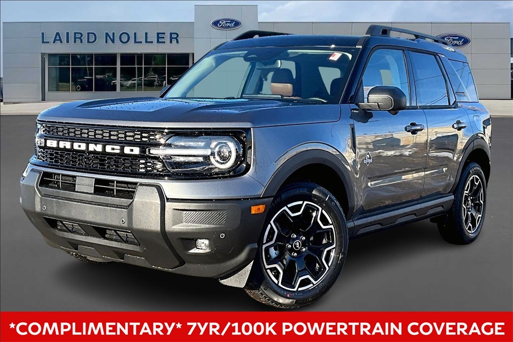 2025 Ford Bronco Sport Outer Banks's photo