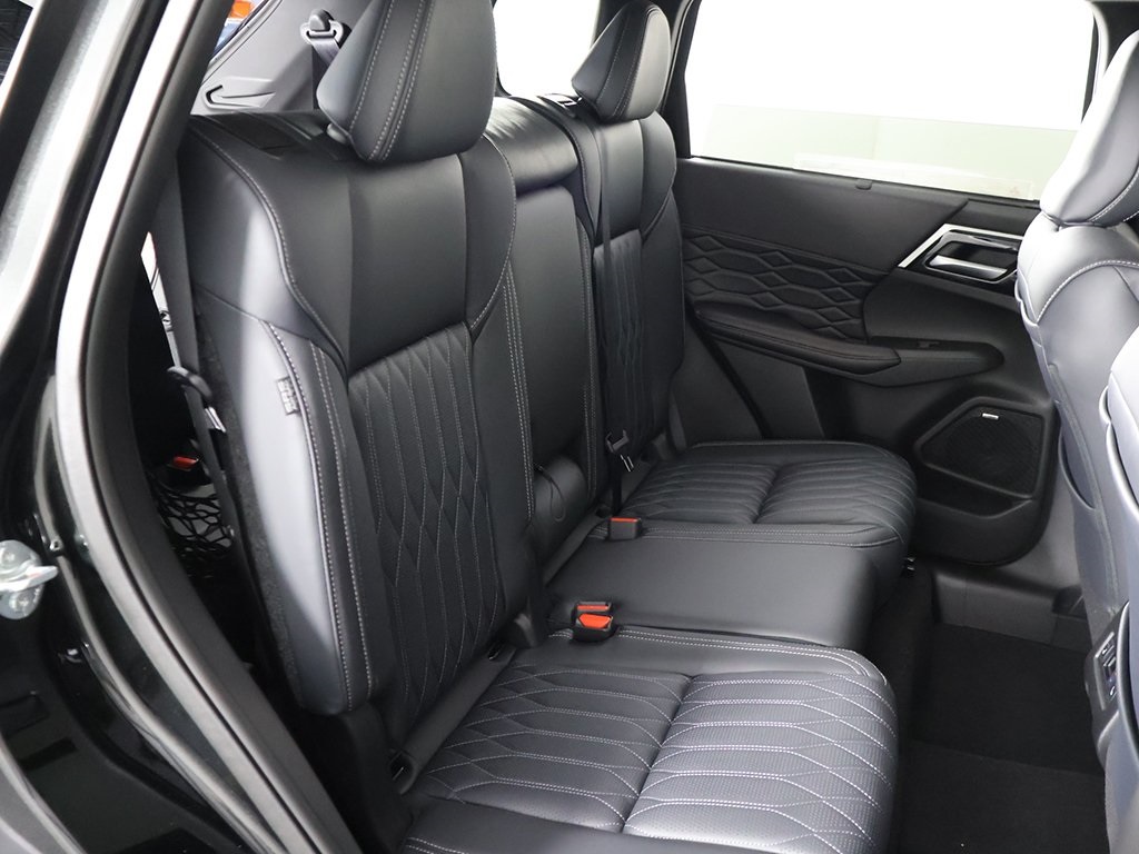 2025 Mitsubishi Outlander SEL GT photo 32