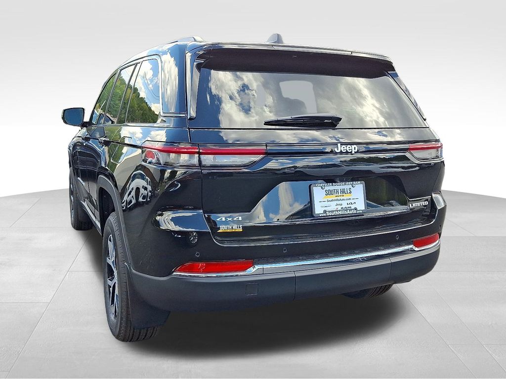 2025 Jeep Grand Cherokee Limited photo 4