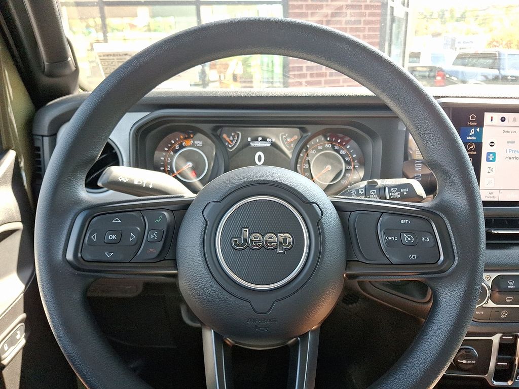 2025 Jeep Wrangler Sport photo 14