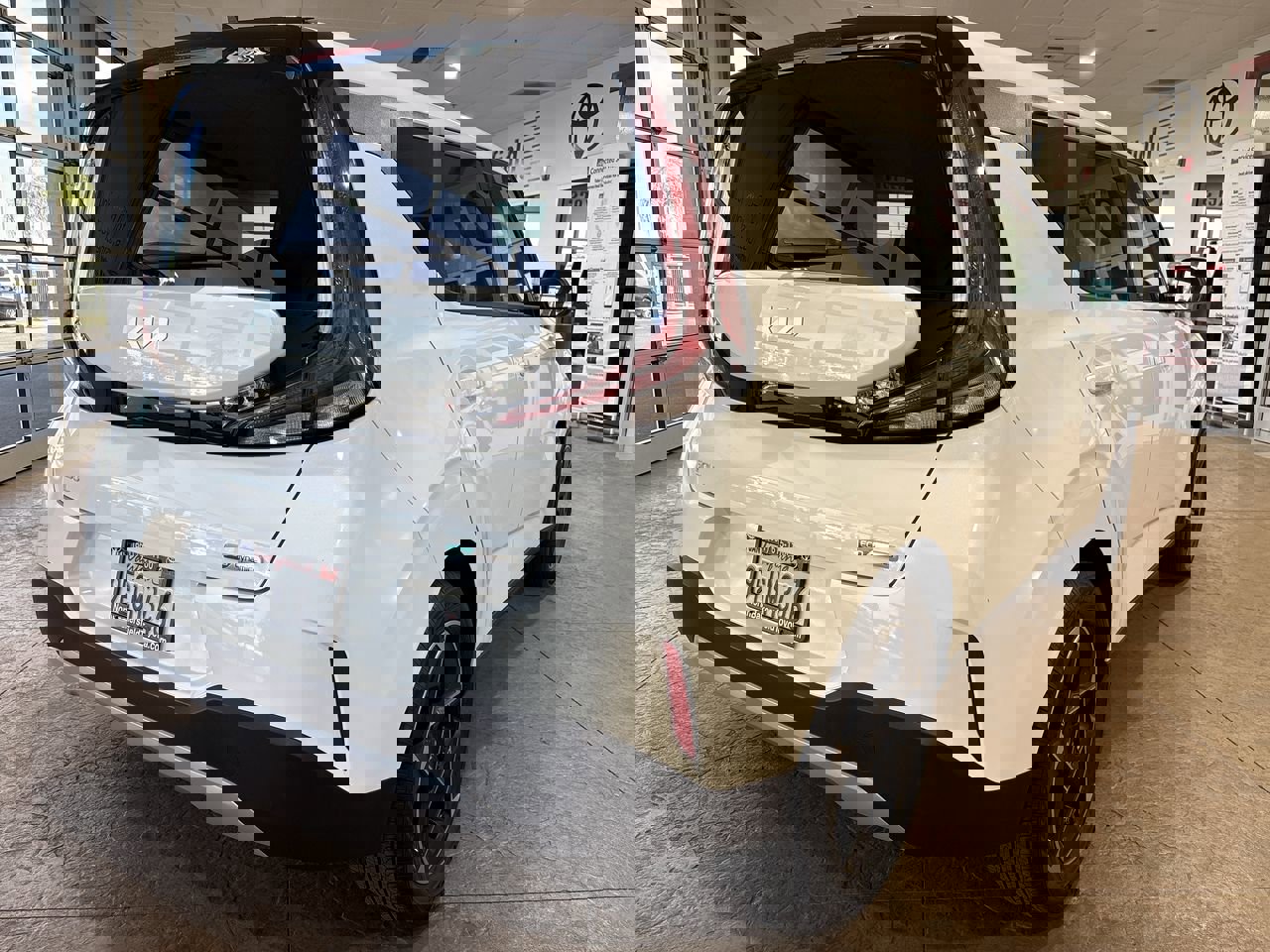 KNDJ33AU1P7861283