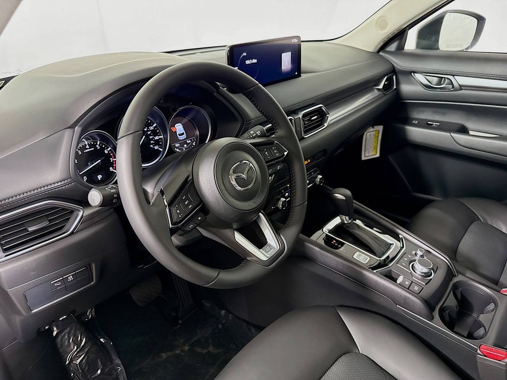2025 Mazda CX-5 2.5 Select photo 7