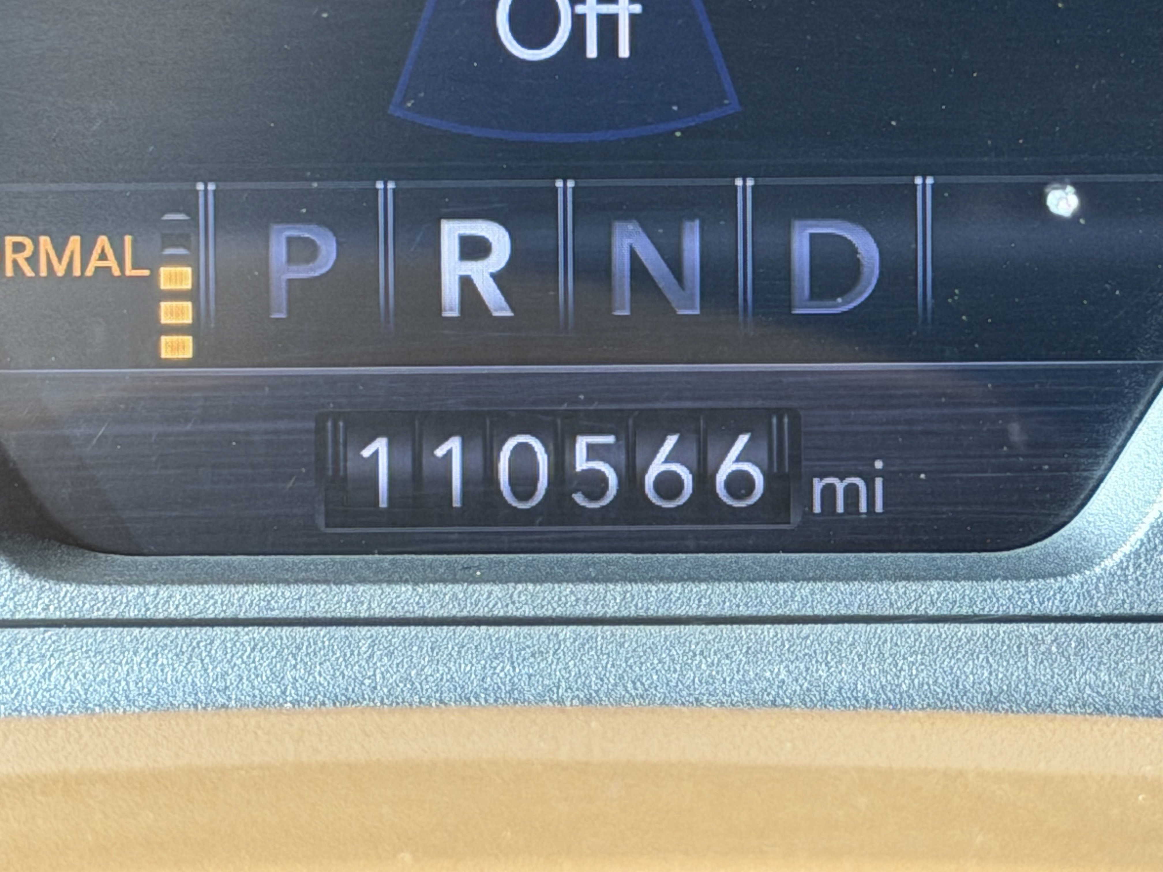 2020 Ram 1500 Laramie photo 3