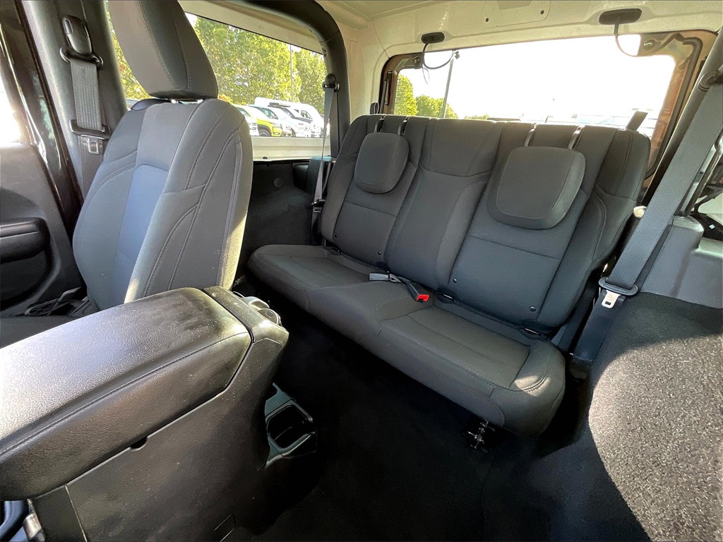 2020 Jeep Wrangler Sport S photo 14