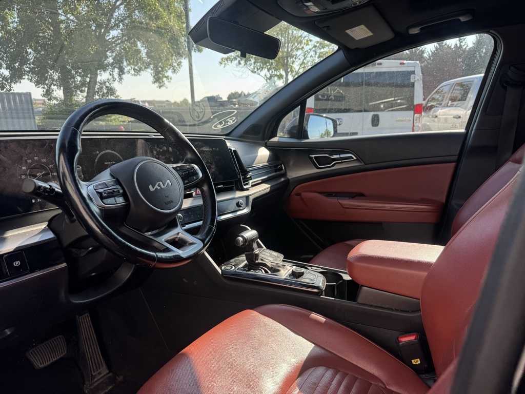2023 Kia Sportage photo 2