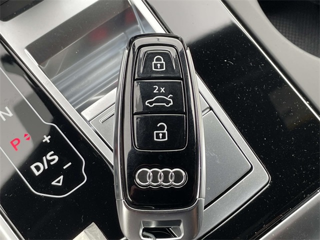2025 Audi Q7 55 Premium Plus photo 29