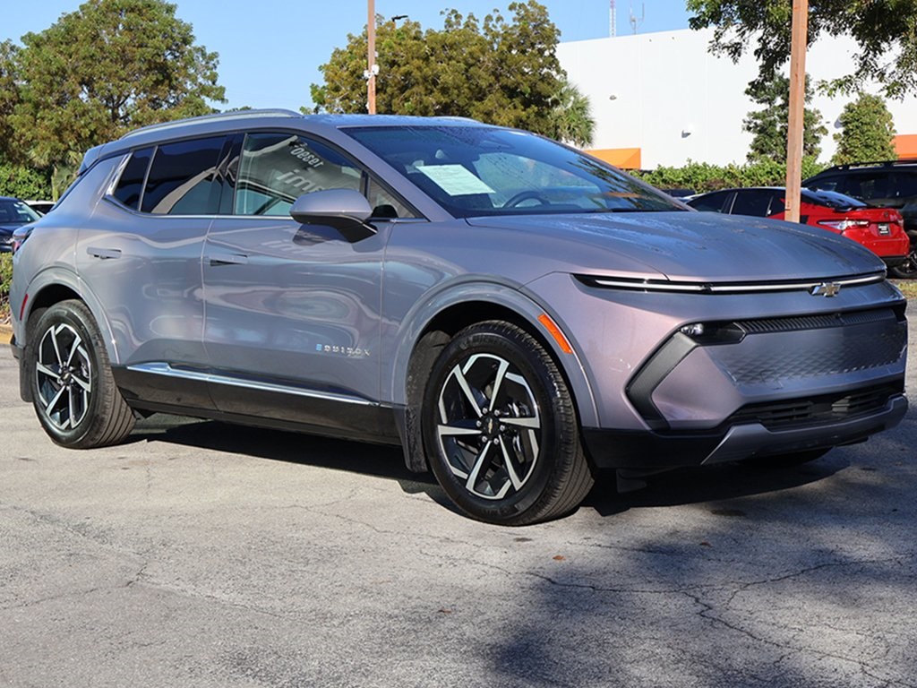 Used 2024 Chevrolet Equinox EV LT with VIN 3GN7DLRP3RS243139 for sale in Miami, FL