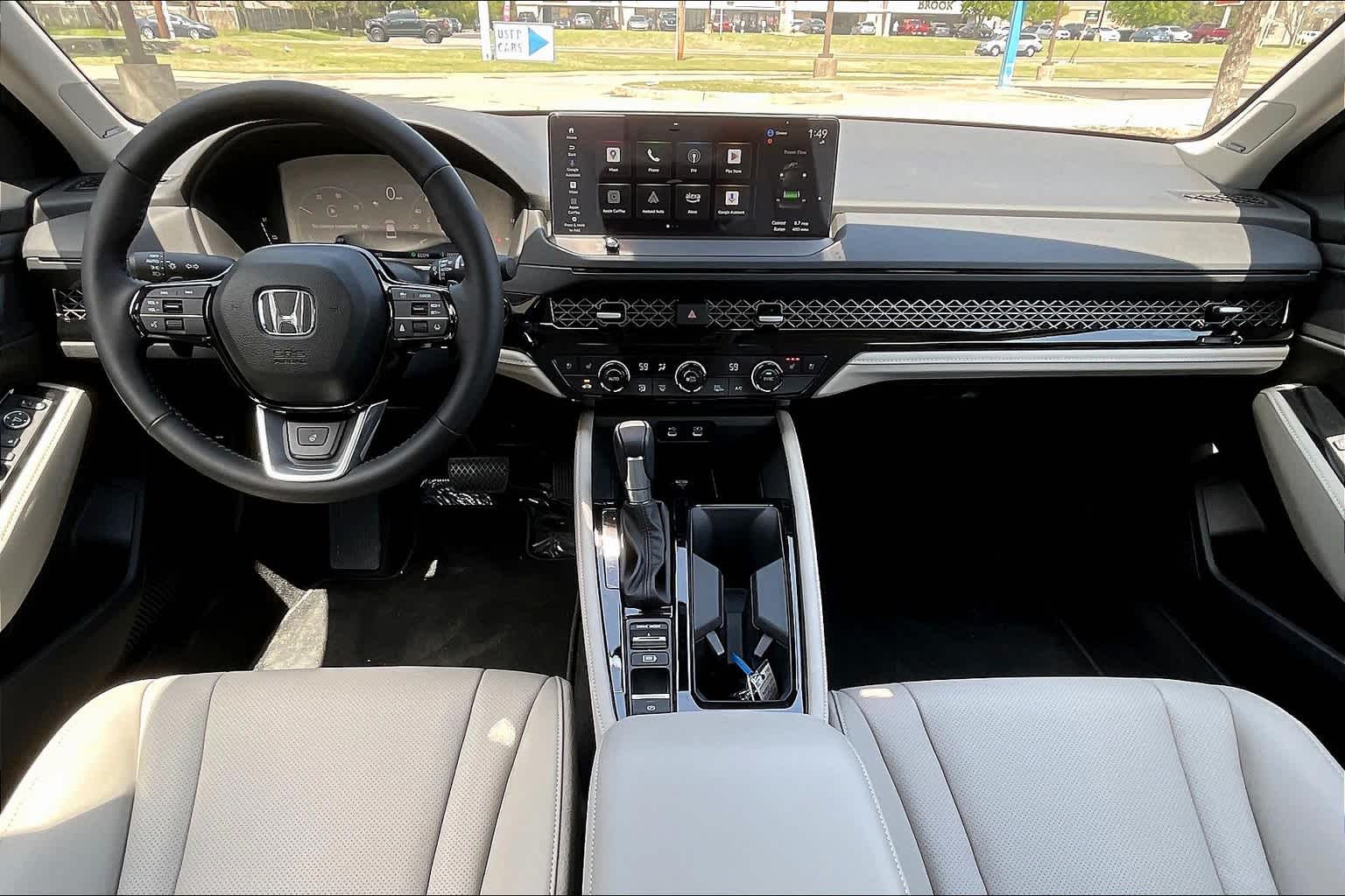 2025 Honda Accord Hybrid Touring photo 5