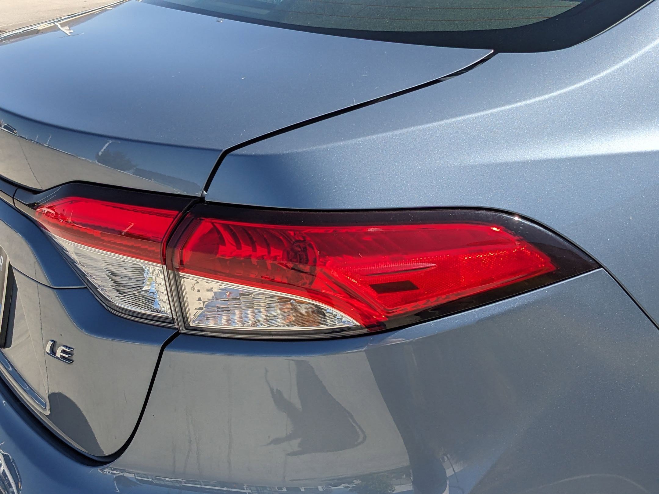 2022 Toyota Corolla LE photo 10