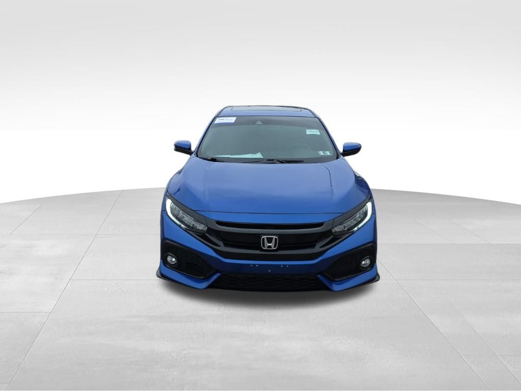 2019 Honda Civic Sport Touring photo 2