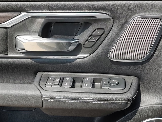 2026 Ram 1500 Laramie photo 24