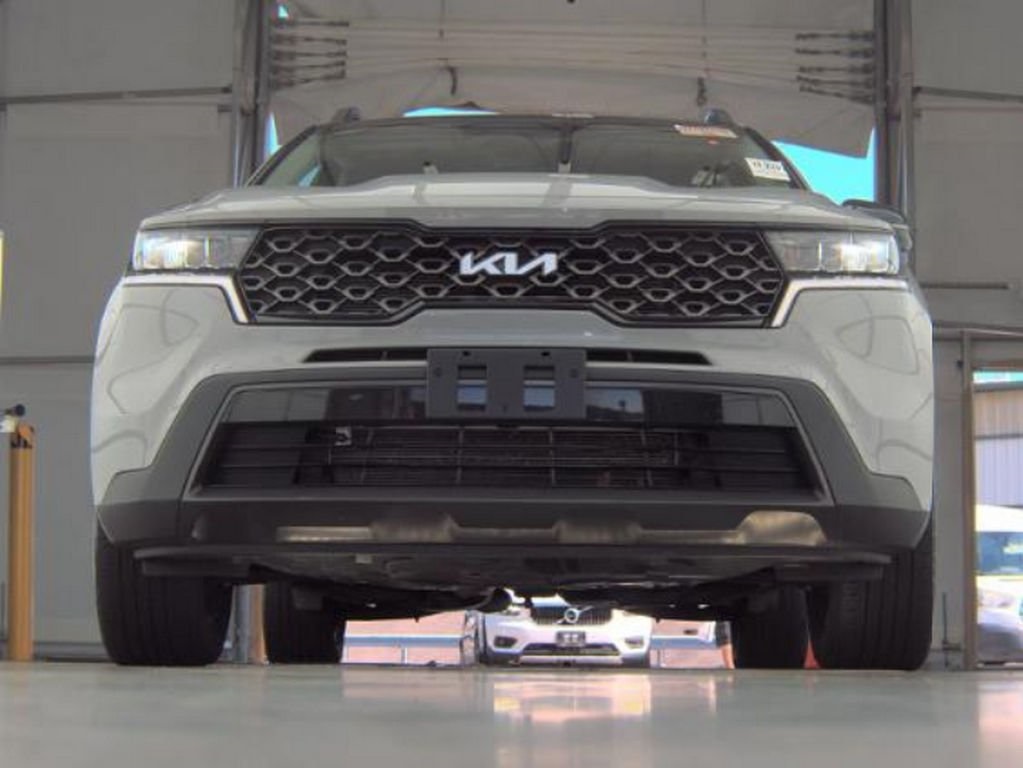 2023 Kia Sorento X-Line S photo 3
