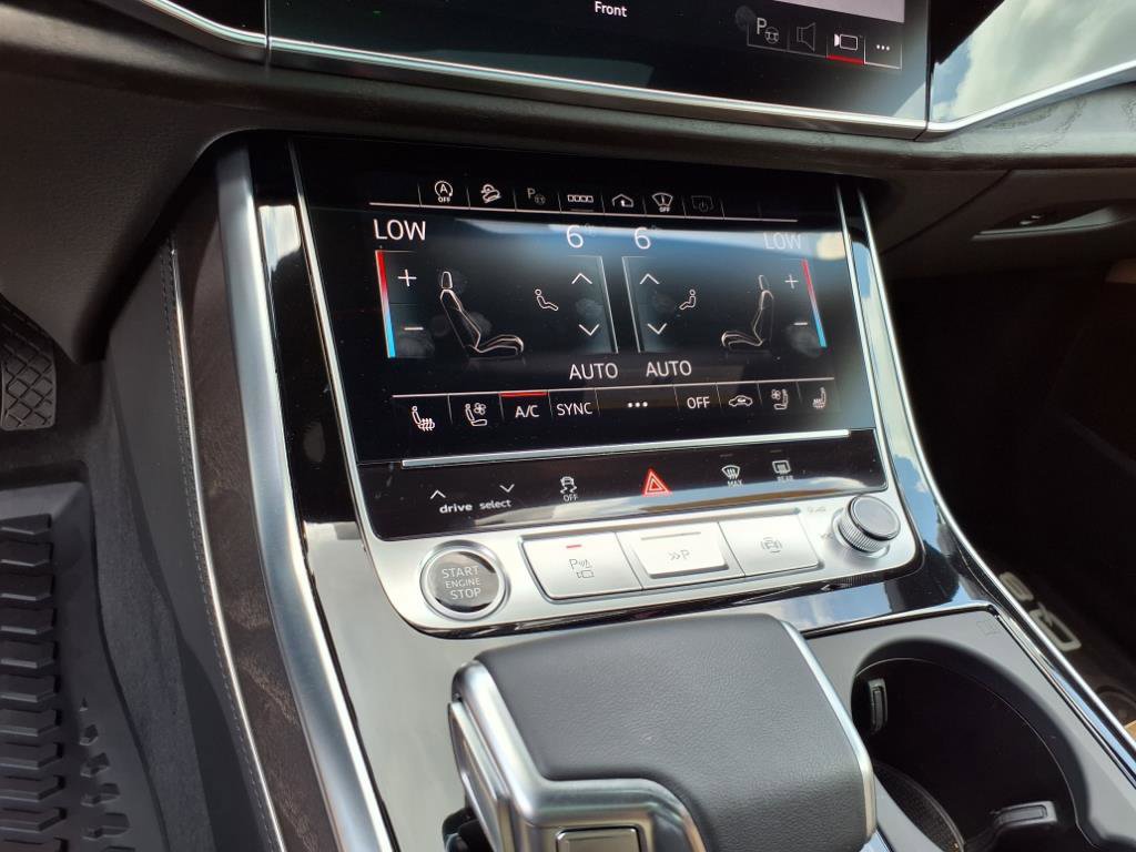 2023 Audi Q8 Prestige photo 19