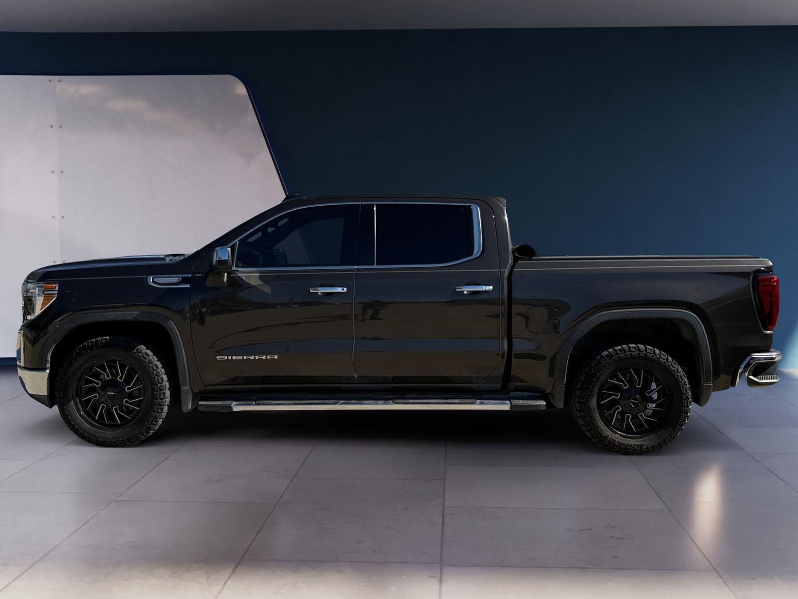 2021 Gmc Sierra 1500 SLT photo 2