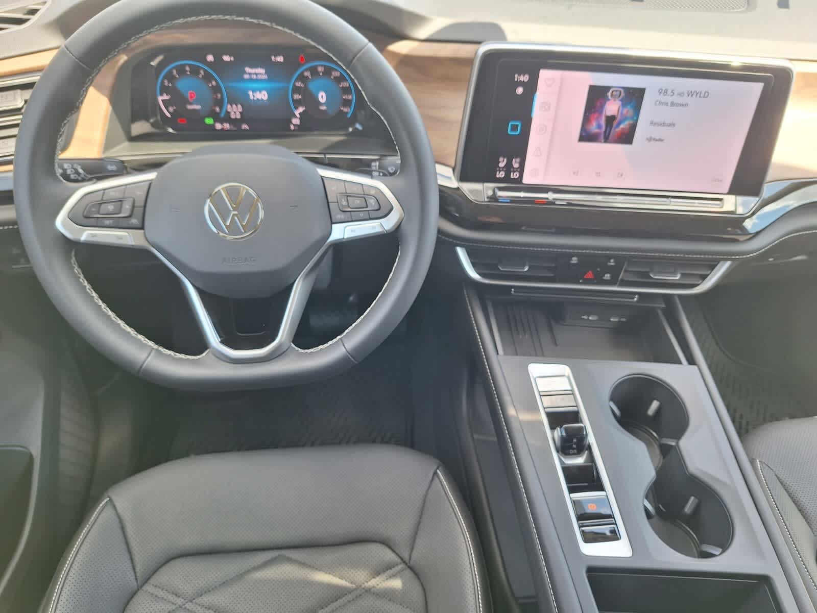 2026 Volkswagen Atlas SE photo 21